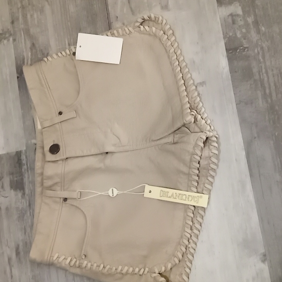 Blacknyc Pants - Blacknyc Shorts color beige size  24